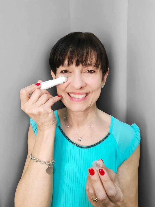 gel-contorno-occhi-anti-occhiaie|divanatura.com