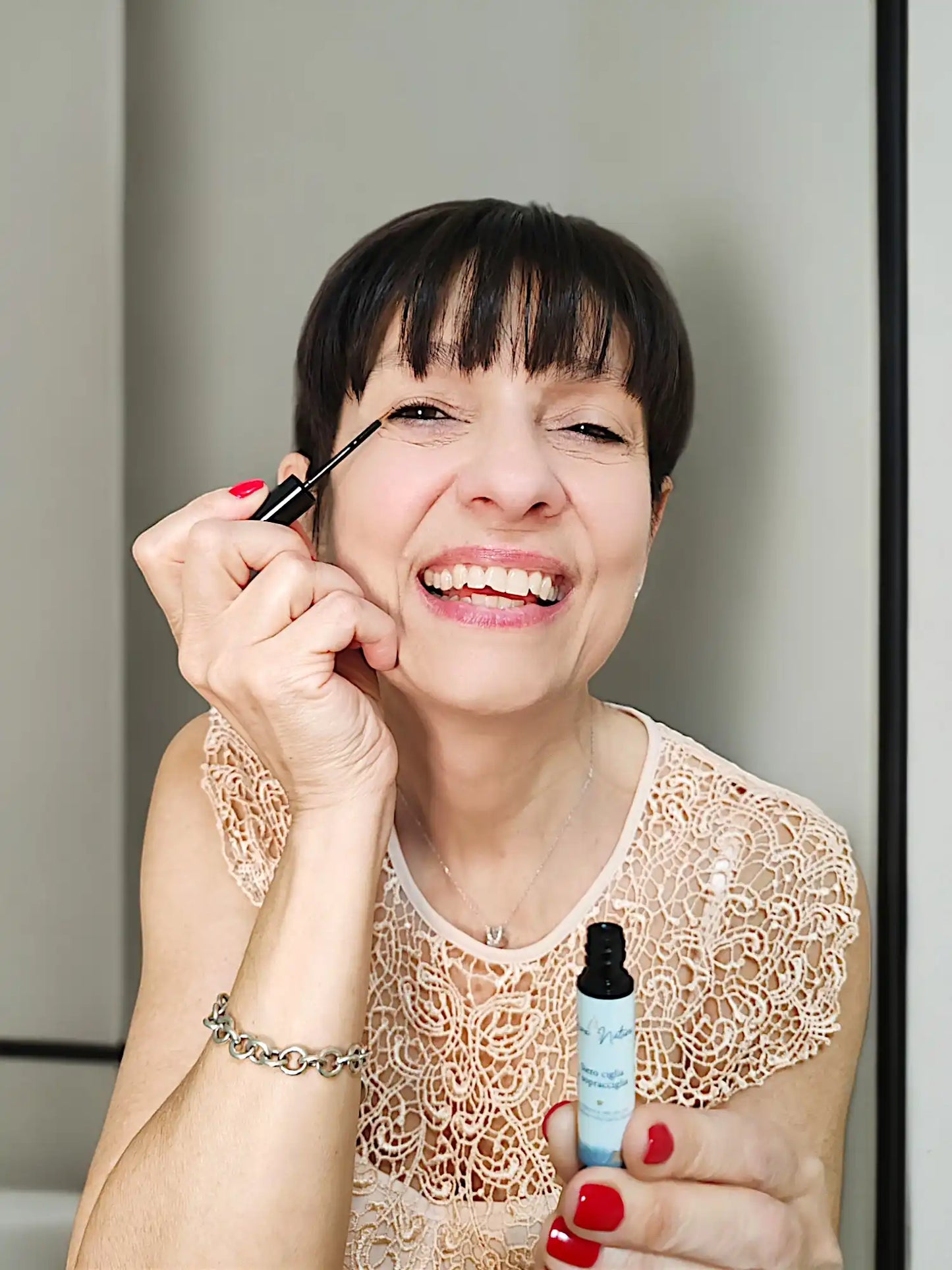 siero-ciglia-sopracciglia-naturale|divanatura.com